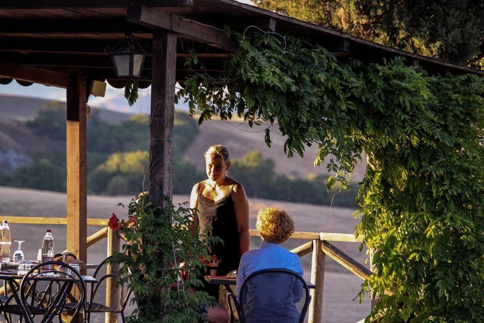 Agriturismo Casanova Asciano Buitenkant foto